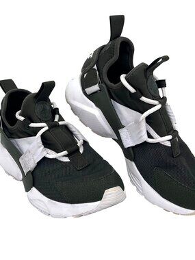 Nike Air Huarache City Low Womens Shoes Size 7 Olive Sneakers Adjustable Straps